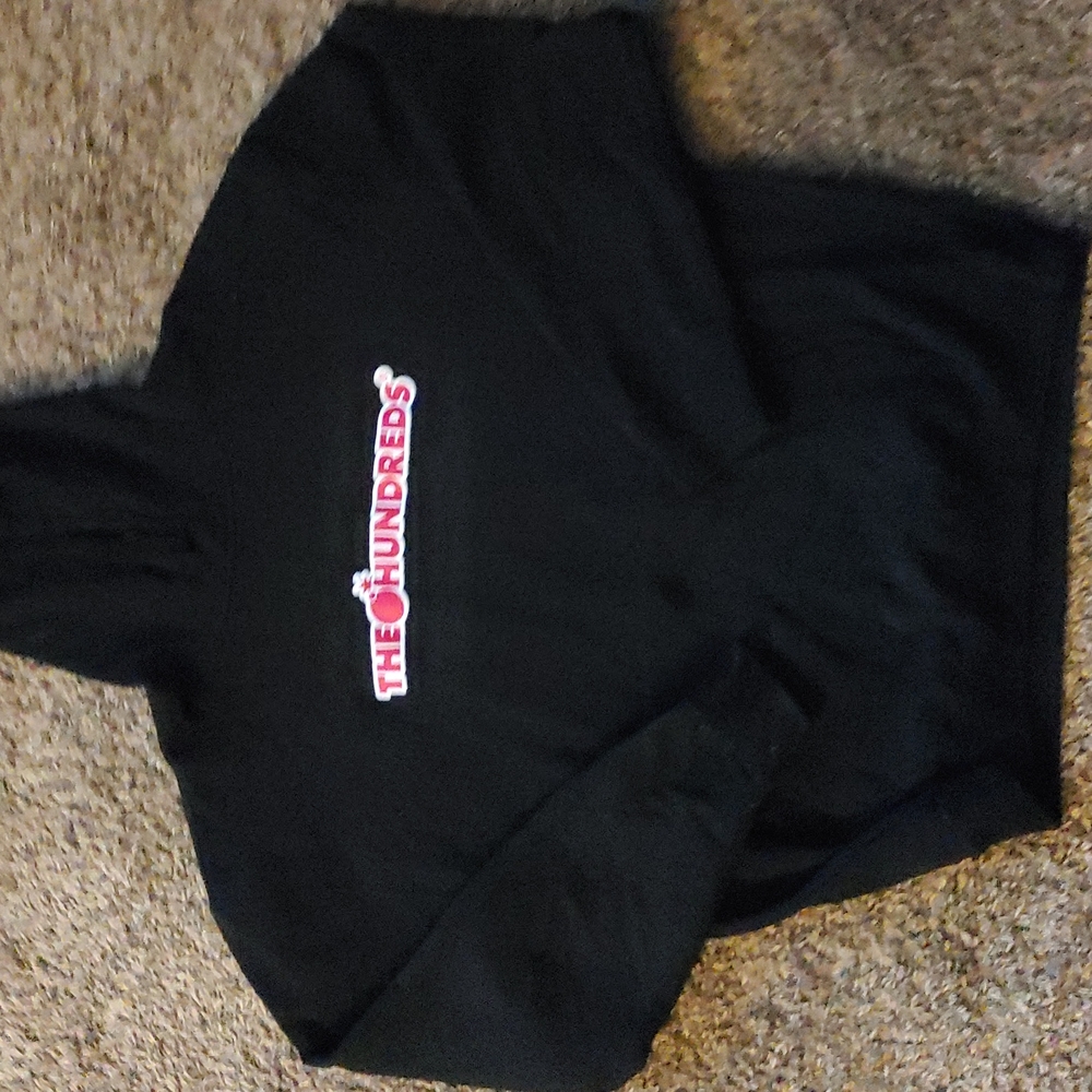 The💣Hundreds Pullover Black